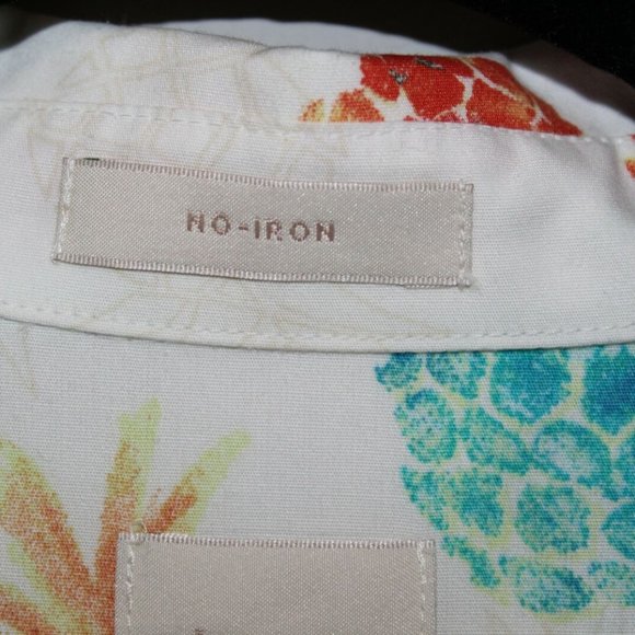 Chico's No Iron Pineapple Button Front Top HW8038 - Picture 5 of 8